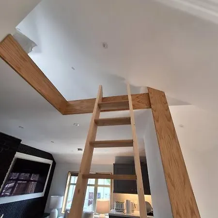 снеск Q,r-с0de First -,-amazing 2br In 3! Apartament